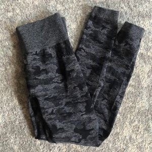 Gymshark Camo Legging SzMedium